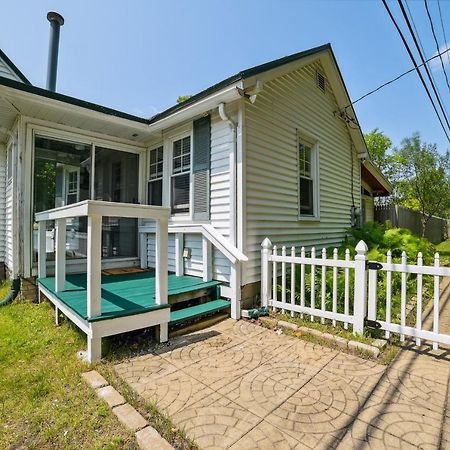 Boyne City Cottage Walk To Downtown And Lake! Экстерьер фото