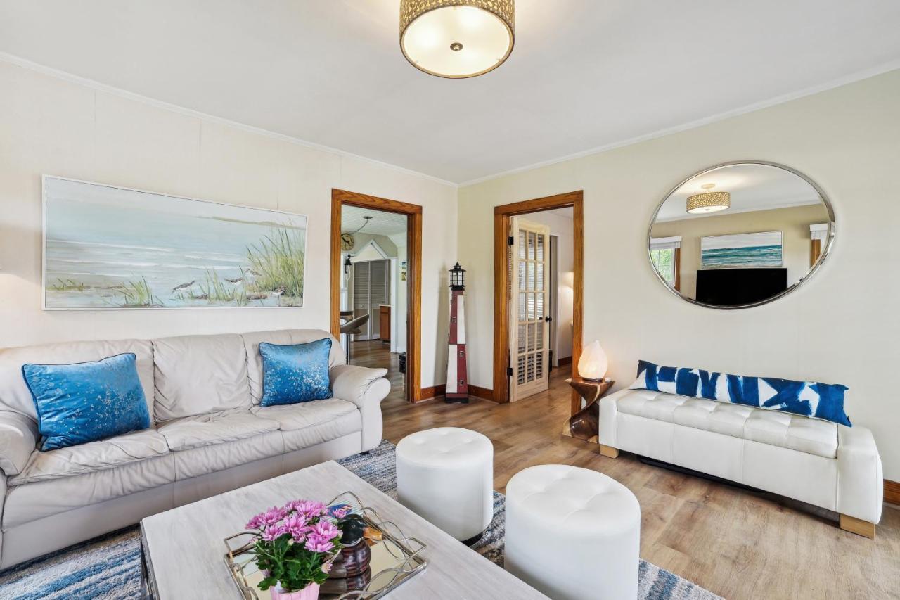 Boyne City Cottage Walk To Downtown And Lake! Экстерьер фото